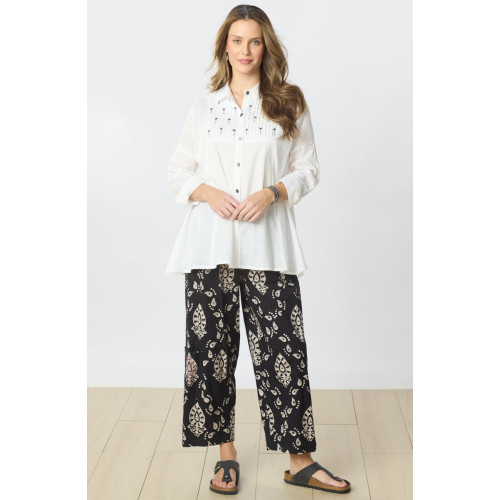 Kesari Pull-On Cargo Crop Pant - Black/Natural Kesari Pull-On Cargo Crop Pant - Black/Natural